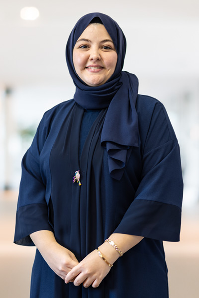 Ayşenur ABALIOĞLU portresi